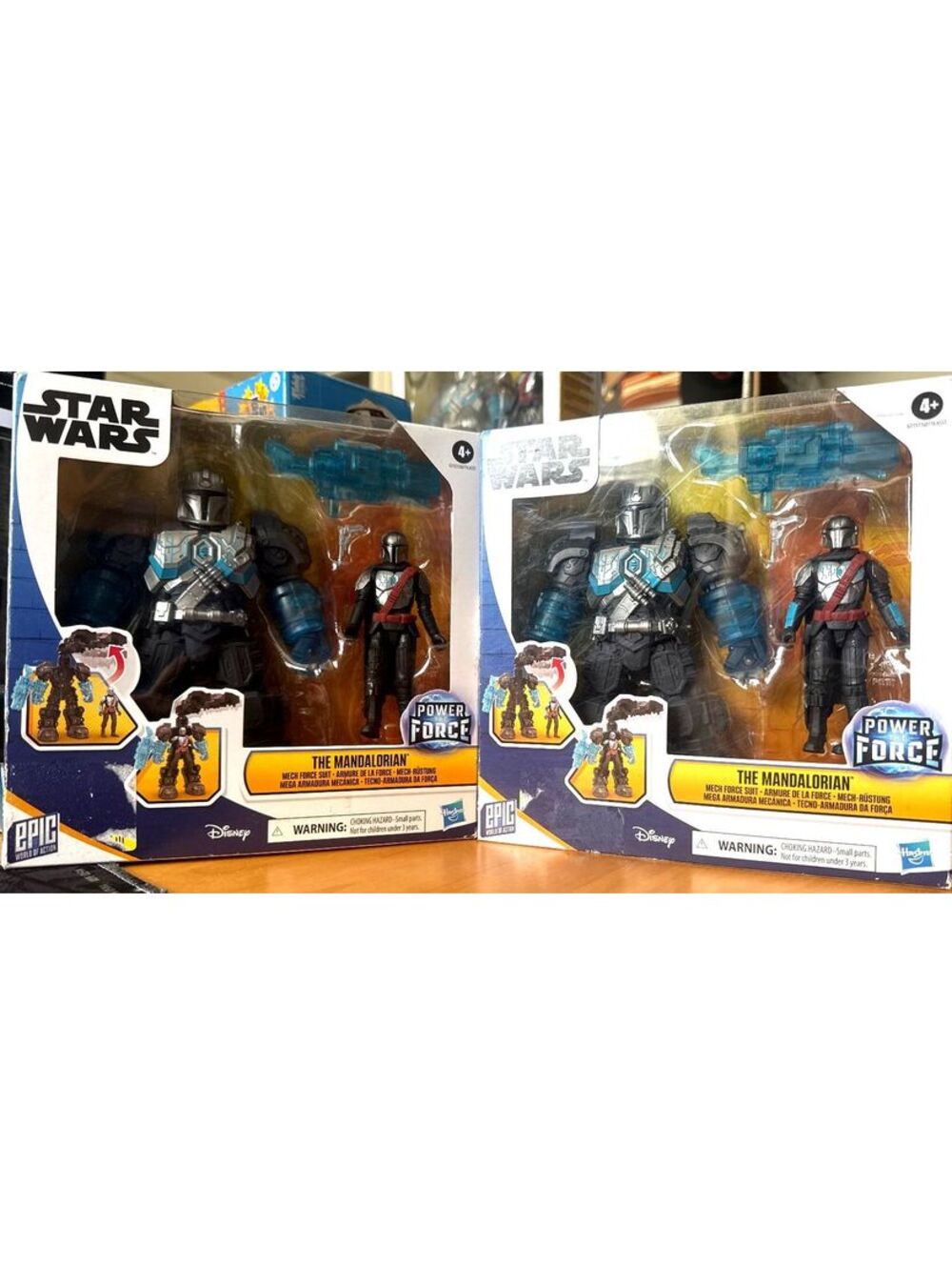 2 Disney Star Wars 4'' Epic World of Action The Mandalorian Mech Force Suit New